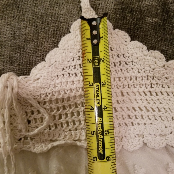 Cream Macrame & Lace Crop Top - Picture 7 of 8